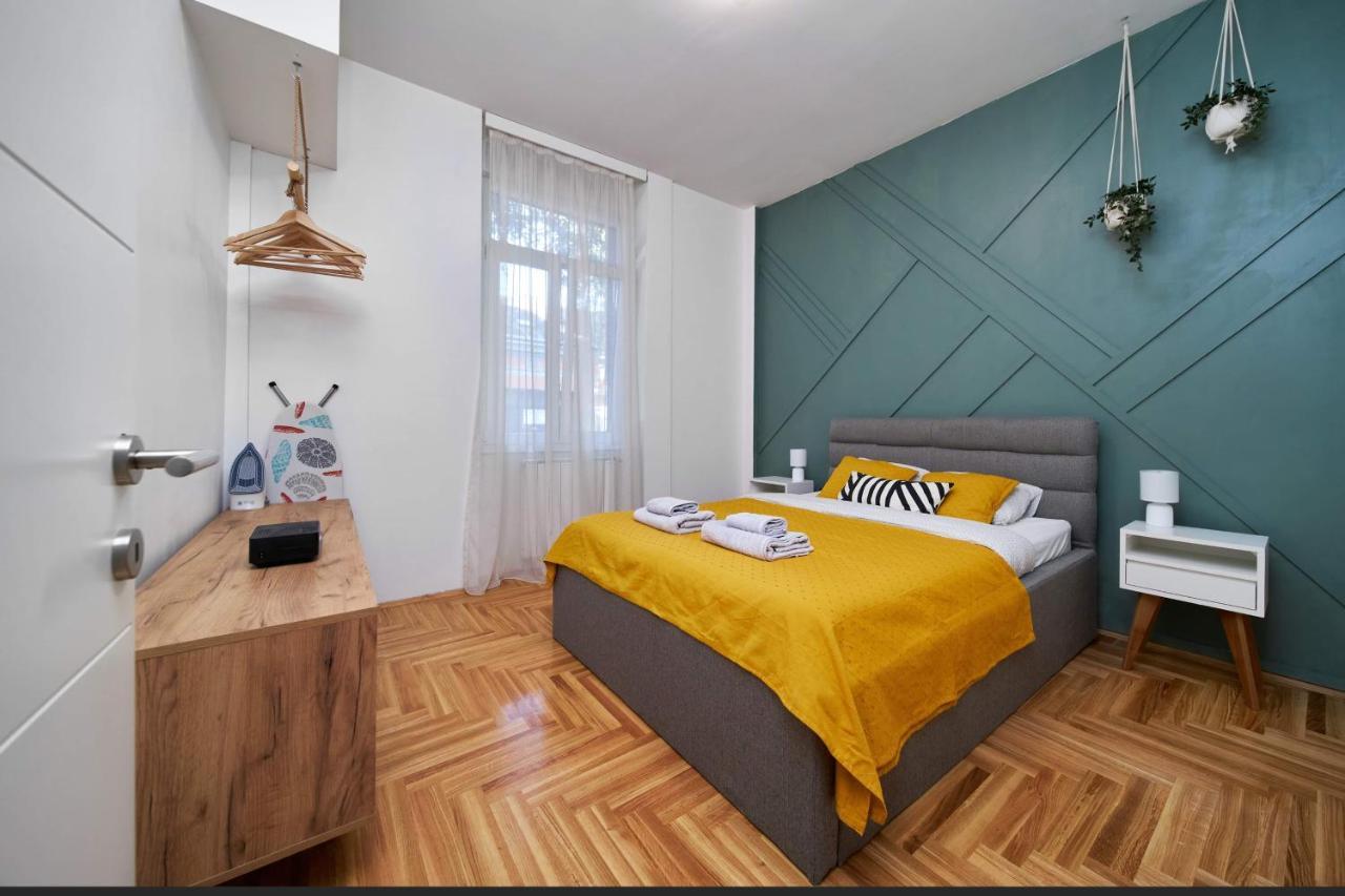 Modern Living Apt - Emberly - Private Parking Novi Sad Exterior foto